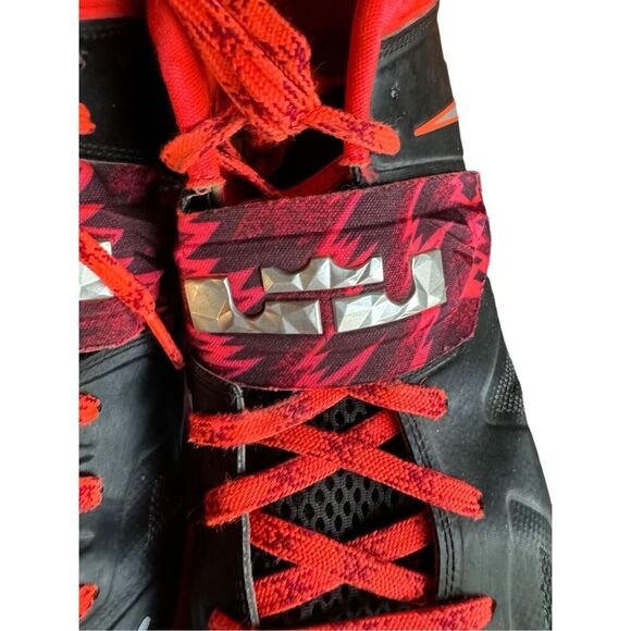 Nike Zoom‎ Soldier VII PP 7 Lebron James Men\'s Shoes - Size 12 main image 4